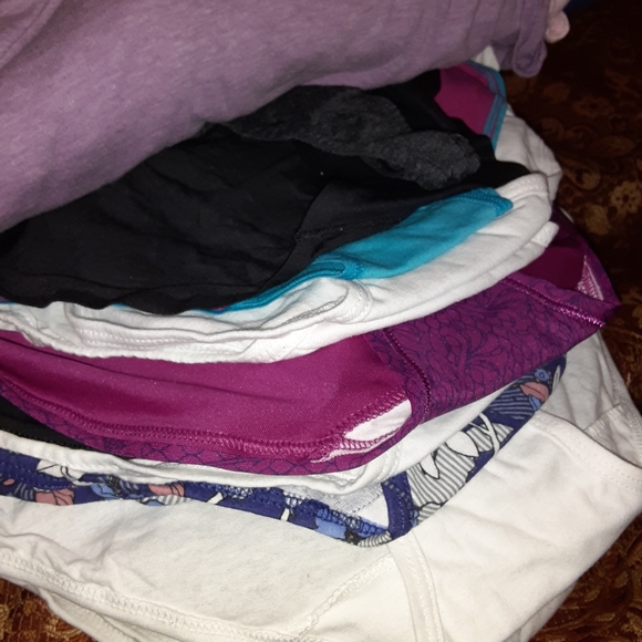 SOLD - Picture 3 of 6